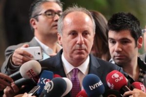 "Aman kaybetmeyelim' korkusu, CHP'yi k&ouml;t&uuml; yerlere s&uuml;r&uuml;kler"