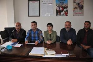 İHD: &Ouml;calan &uuml;zerindeki tecrit derhal kaldırılsın