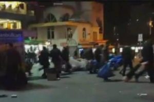 İşportacılar ile zabıta ekipleri arasında kavga!