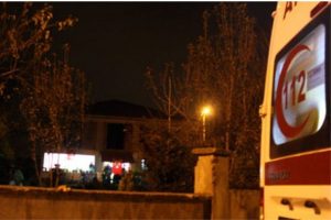 D&uuml;zceli şehidin baba ocağına ateş d&uuml;şt&uuml;