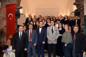 Bursa Osmangazi'de Atat&uuml;rk sevdiği şarkılarla anıldı
