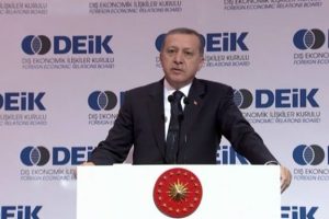 "Suriye ateşine odun taşıyan herkes..."