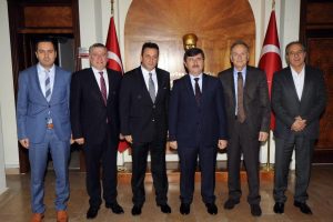 Hekimoğlu: "Taraftarın y&uuml;z&uuml;n&uuml; g&uuml;ld&uuml;rmek i&ccedil;in yola &ccedil;ıktık"
