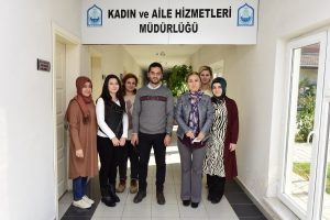 Bursa Yıldırım'da bu klinik vatandaşın derdini dinliyor