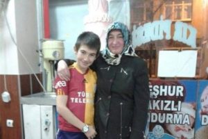 Soba faciasında anne de &ouml;ld&uuml;