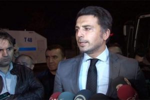 Kaan: '12 Kasım tarihli &Ouml;zg&uuml;r Bug&uuml;n gazetesi ele ge&ccedil;irildi'