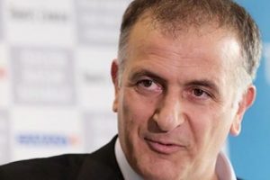 Ekrem Dumanlı'ya tutuklama kararı