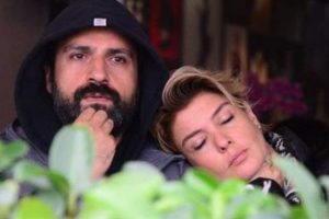 Erhan &Ccedil;elik'ten eşi G&uuml;lben Ergen'e &ouml;vg&uuml;: Seninle gurur duydum...