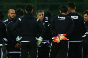 Beşiktaş, Sivasspor'a hazırlanıyor
