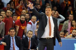 Ergin Ataman: "Aziz Yıldırım ile bir problemim yok"