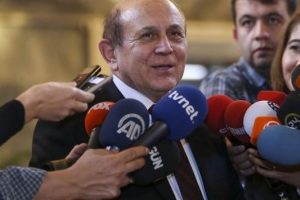Kuzu: G&ouml;r&uuml;yorsunuz, Burhan olmadan buhran oluyor