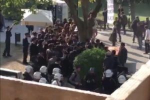 İstanbul ve Mimar Sinan &uuml;niversitelerinde gerginlik