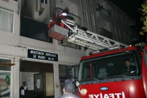 Tartıştığı annesinin evini ateşe verdi
