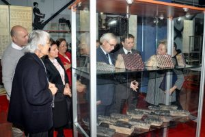 Ahşap yazma kalıpları sergisi Bursa'da