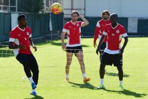 Antalyaspor antrenmanında Eto'o şov