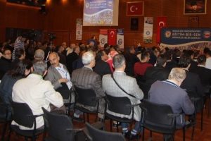 Eğitim-Bir-Sen Bursa'daki ikinci şubesini &uuml;niversitede a&ccedil;tı