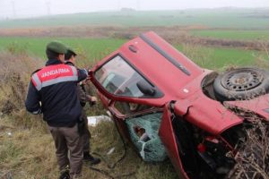 Edirne'de feci kaza: 1 &ouml;l&uuml;, 13 yaralı