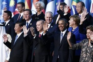 G-20'de liderler aile fotoğrafında bir araya geldi
