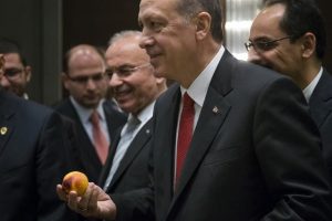 G-20 Zirvesi'nde ilgin&ccedil; nektarin diyaloğu