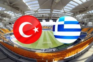 Futbolseverler Yunanistan ma&ccedil;ına b&uuml;y&uuml;k ilgi g&ouml;sterdi