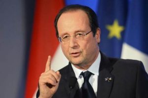 Hollande'dan flaş a&ccedil;ıklama: Fransa artık savaştadır