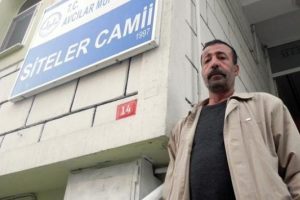 Cezayı &ouml;deyemedi 1812 saat cami temizleyecek
