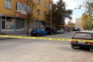 Polise ait ara&ccedil;ta bomba paniği