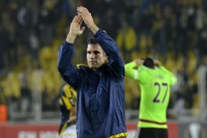 Robin Van Persie, Feyenoord'un g&uuml;ndeminde