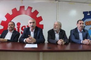 İzmir Valiliği'nin 'yaşam n&ouml;beti' eylemi yasağına tepki