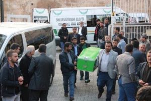 11 yaşındaki &ccedil;ocuk, 9 yaşındaki &ccedil;ocuğu &ouml;ld&uuml;rd&uuml;