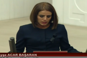 HDP'li Ayşe Acar Başaran, 22 saniyede yemin rekoru kırdı