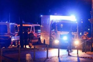 Almanya'da bomba y&uuml;kl&uuml; ara&ccedil; bulundu