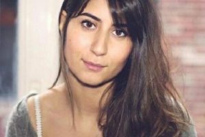 Paris saldırılarında &ouml;len Elif Doğan, doğduğu &uuml;lkede anıldı
