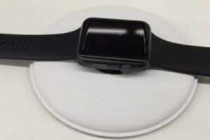 Apple Watch i&ccedil;in şarj istasyonu yolda