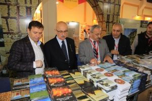 Bursa yayınlarıyla da T&uuml;rkiye'ye &ouml;rnek