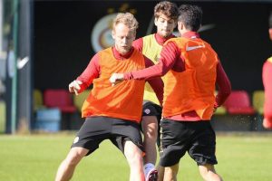 Galatasaray, Antalyaspor ma&ccedil;ı hazırlıklarını s&uuml;rd&uuml;rd&uuml;