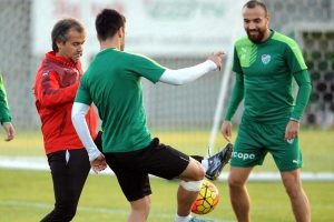 Bursaspor, Akhisar'a hazırlanıyor