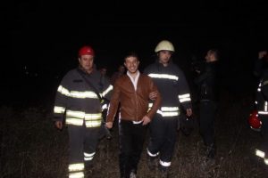 Alkoll&uuml; gen&ccedil; polisi alarma ge&ccedil;irdi