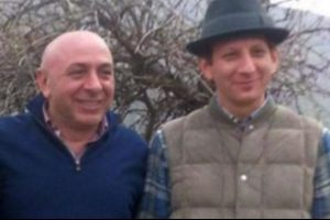 Kaynak Holding'e atanan kayyumlardan İmran Okumuş'un Zencani ile fotoğrafı &ccedil;ıktı