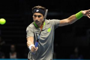 Wawrinka ilk galibiyetini aldı