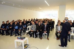 Bursa'da belediye personeline hizmet i&ccedil;i eğitim