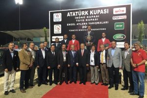 Binicilikte Atat&uuml;rk Kupası sahibini buldu