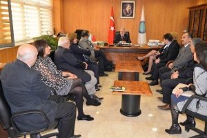 Rekt&ouml;r Ulcay: &Uuml;niversiteler slogan ile gelişmez
