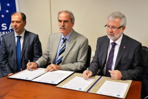 Bursa'da Uludağ &Uuml;niversitesi ve Marmara Belediyeler Birliği g&uuml;&ccedil;lerini birleştiriyor