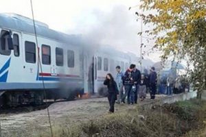 İzmir'de yolcu treninde yangın paniği