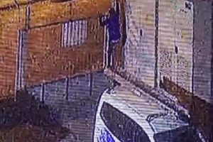 Nizip'te kablo &ccedil;alan ş&uuml;pheliler yakalandı