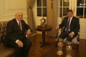 Davutoğlu, İsmail Kahraman'ı kabul etti