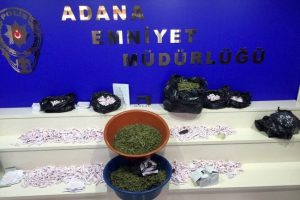 Adana'da uyuşturu operasyonu: 14 g&ouml;zaltı