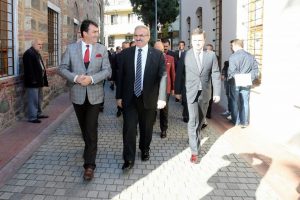 Bursa'da kavaklı mahallesine hizmet binası