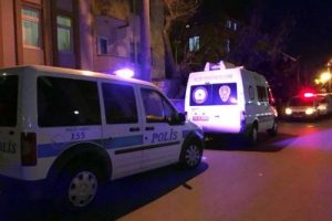 Adapazarı'nda m&uuml;teahhit evinde &ouml;l&uuml; bulundu